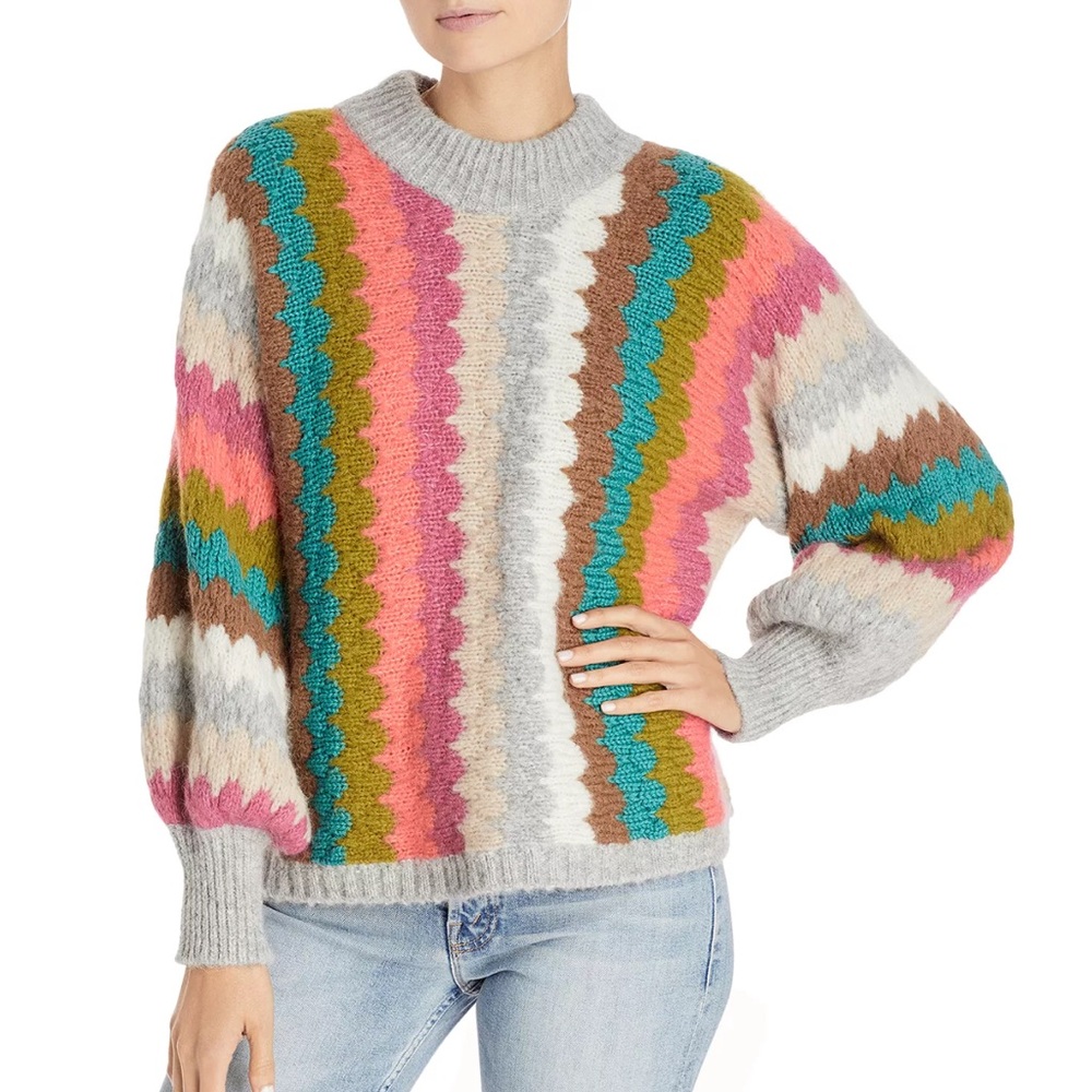 Cozy Multicolor Scallop Stripe Crewneck Sweater - Gray/Multi